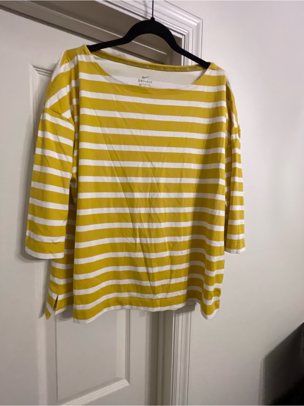 Nike Dri-Fit Yellow & White Striped 3/4-Sleeve Boatneck Tee. Size XL.